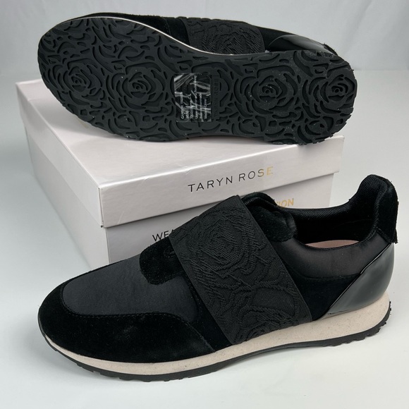 Taryn Rose slip on sneaker Carson Calf suede black rose embossed fabric - Picture 5 of 7